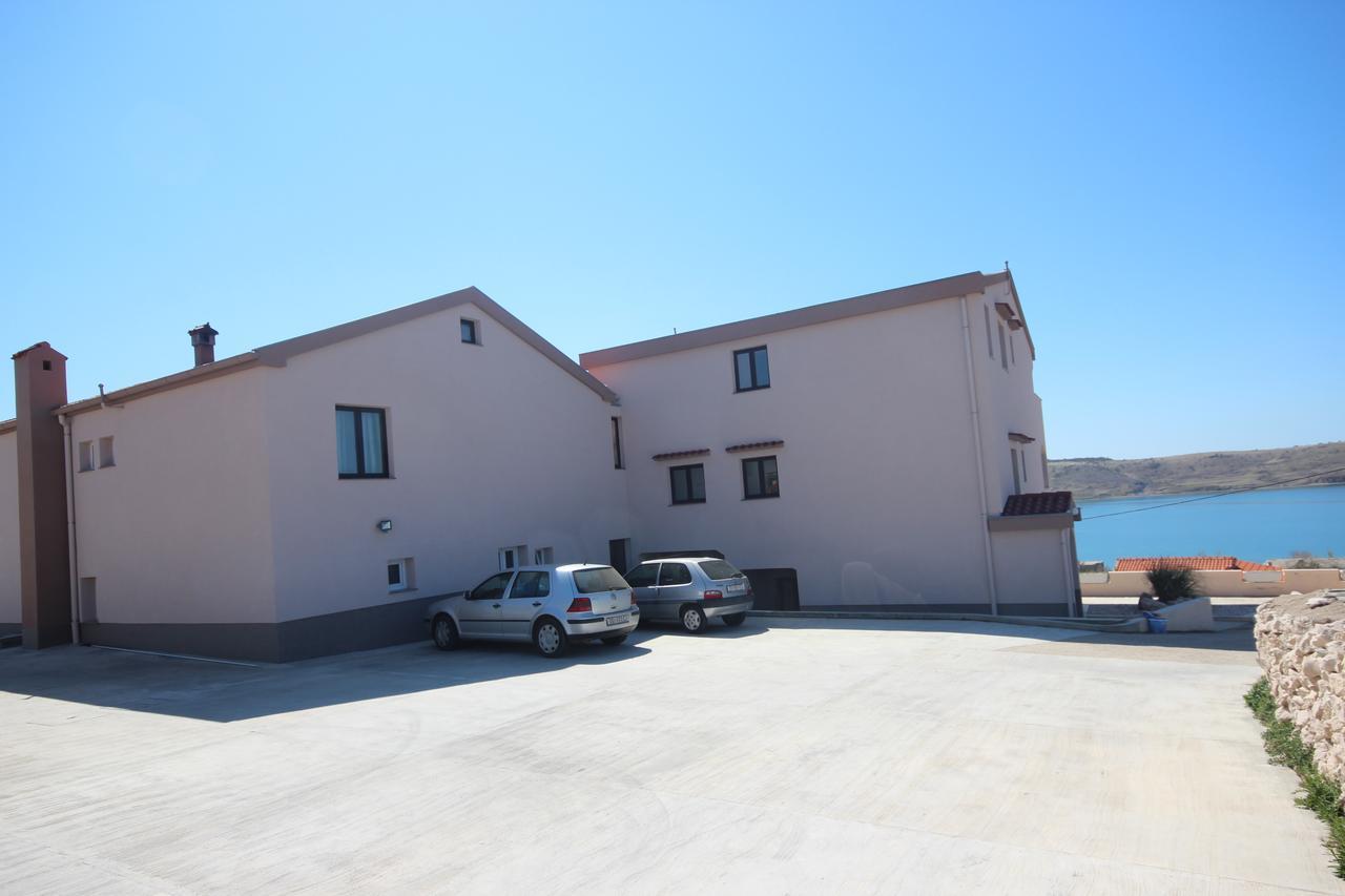 Apartments Njaco Ražanac 外观 照片