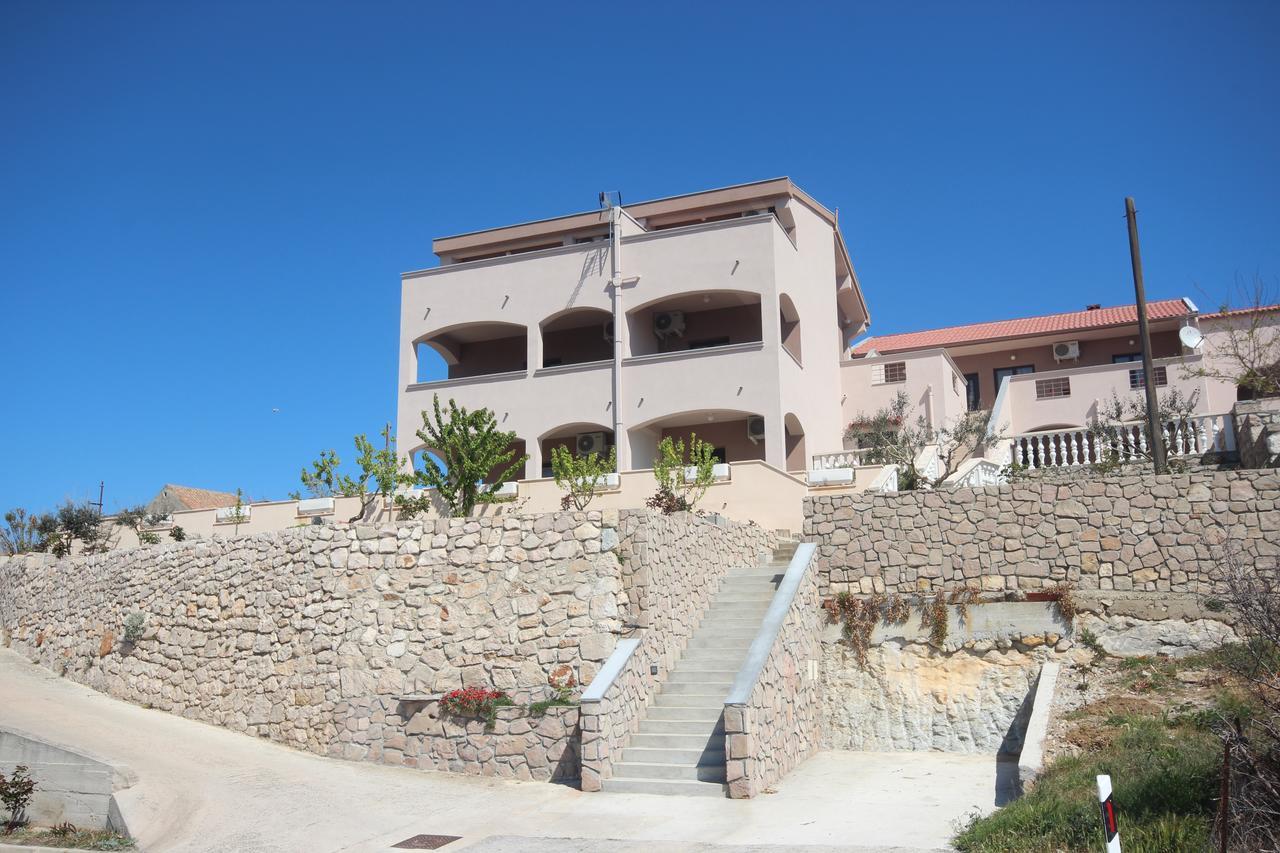 Apartments Njaco Ražanac 外观 照片
