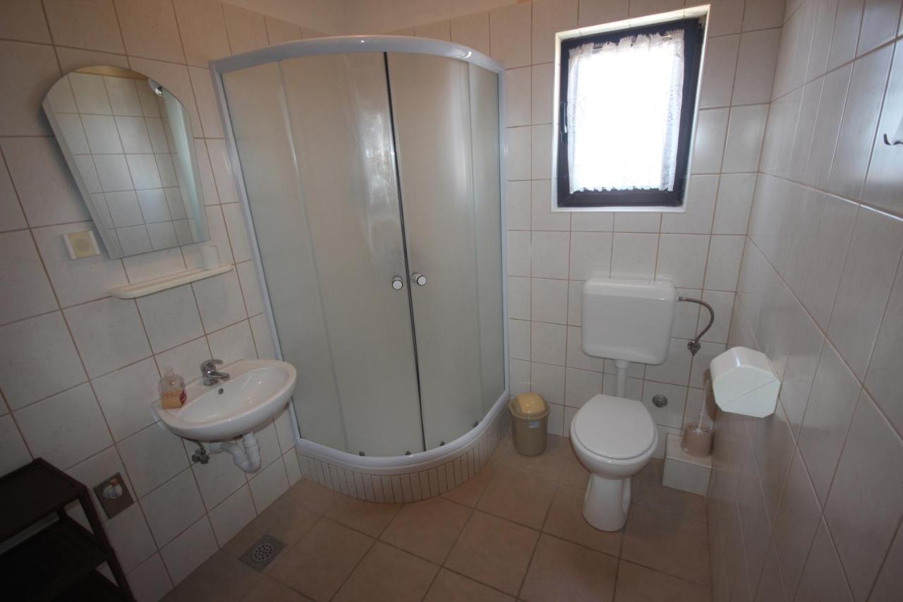 Apartments Njaco Ražanac 客房 照片